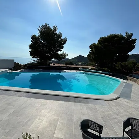 Charmante Maison Securisee Avec Piscine A Collioure - Fr-1-309-454 Exterior photo