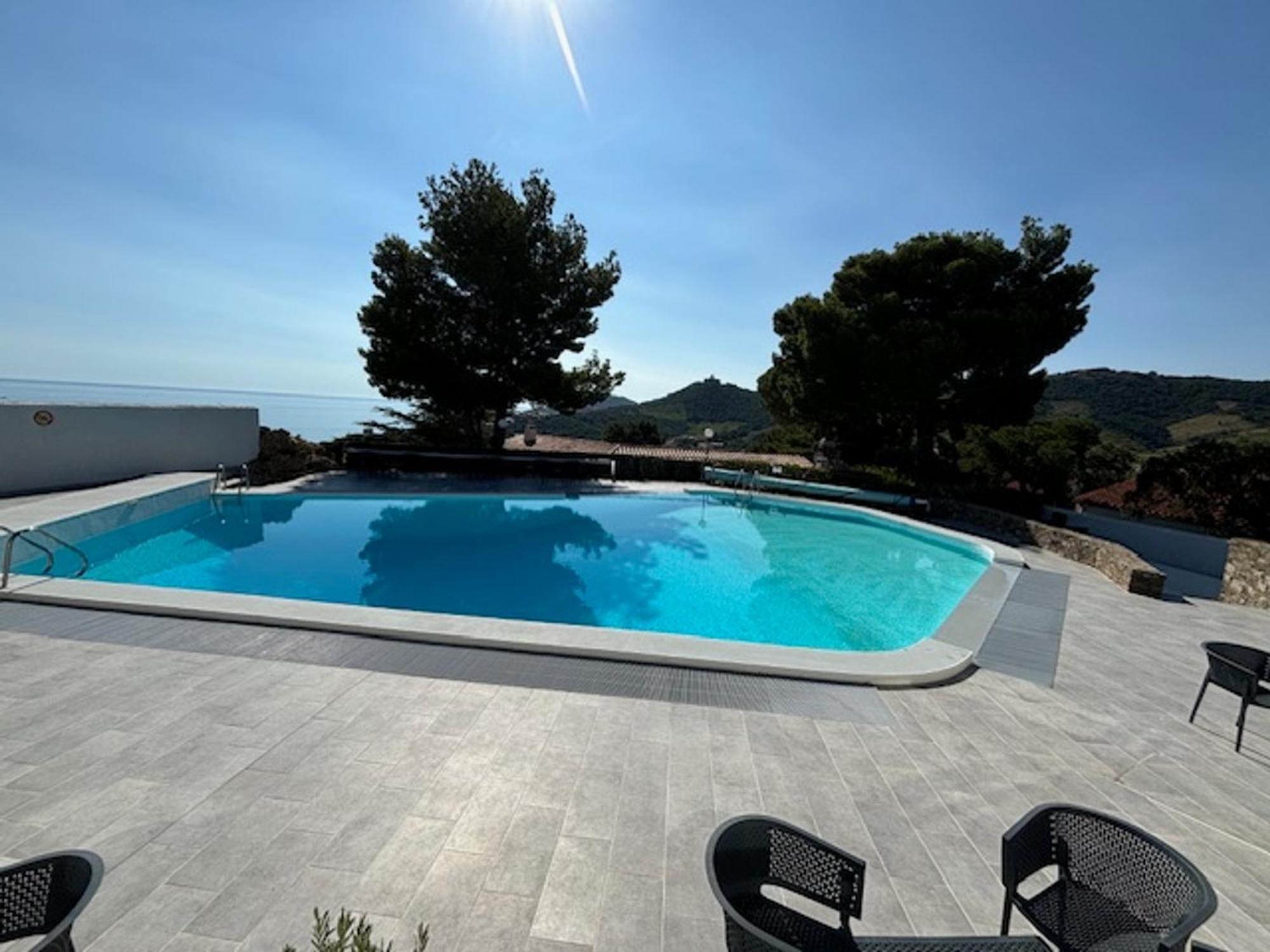 Holiday home Charmante Maison Securisee Avec Piscine A - Fr-1-309-454 Collioure